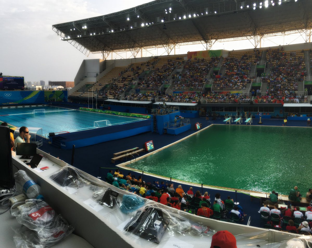 laaficion's tweet photo. #LaAficiónEnRío: Color de fosa olímpica causa polémica en Final de #Clavados sincronizados https://t.co/fO26kA7QQ2 https://t.co/kV1EnihCrG