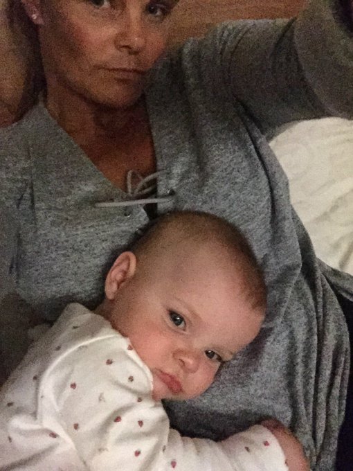 So sleepy on mummy. 🍼💗 https://t.co/oJJMRikf04