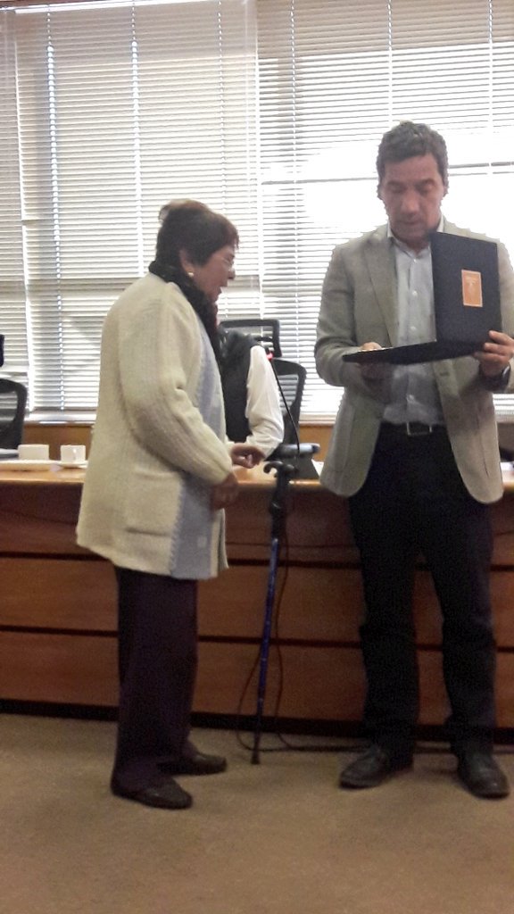 <a href="/Muni_Indep/">Municipalidad de Independencia</a> <a href="/Duranbaronti/">Gonzalo Durán</a> Homenaje a la Concejala Margarita Vásquez, Independencia le agradece su importante gestión