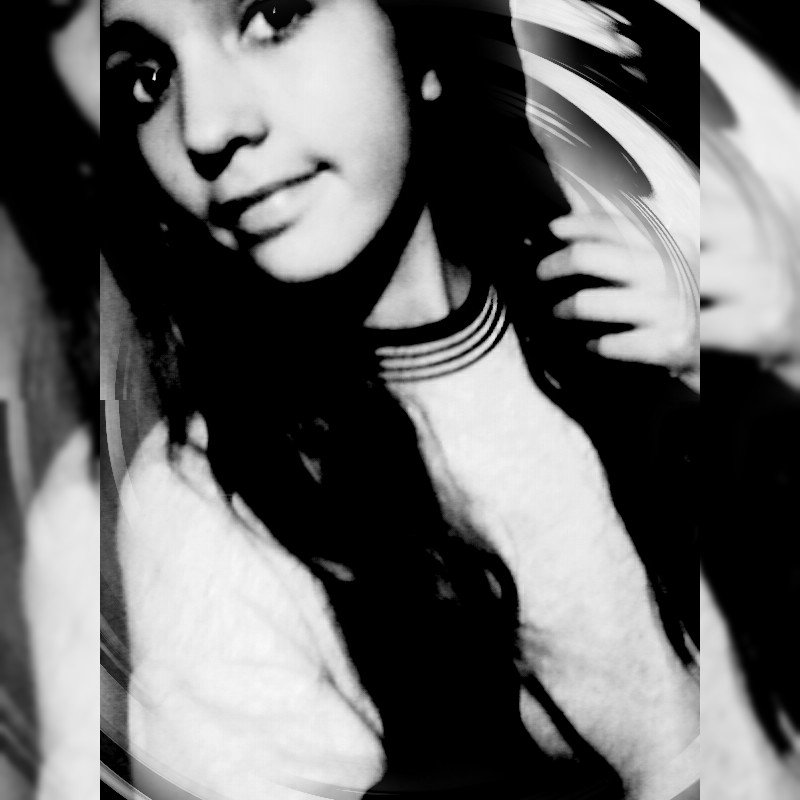 TitiHeredia11's tweet photo. -Adonde Fue?
*Quien?
-Esa Niña Que Siempre Estaba Con Una Sonrisa
*Sigue Estando Aqui Solo Que Ya No Quiere Fin https://t.co/OuE3lkC6BO