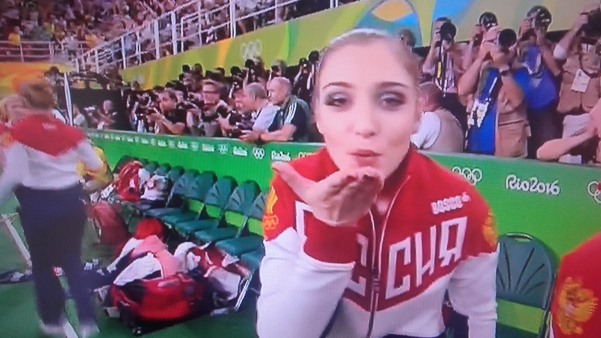 ALIYA MUSTAFINA - Página 3 CpcsJmmWEAALRyq