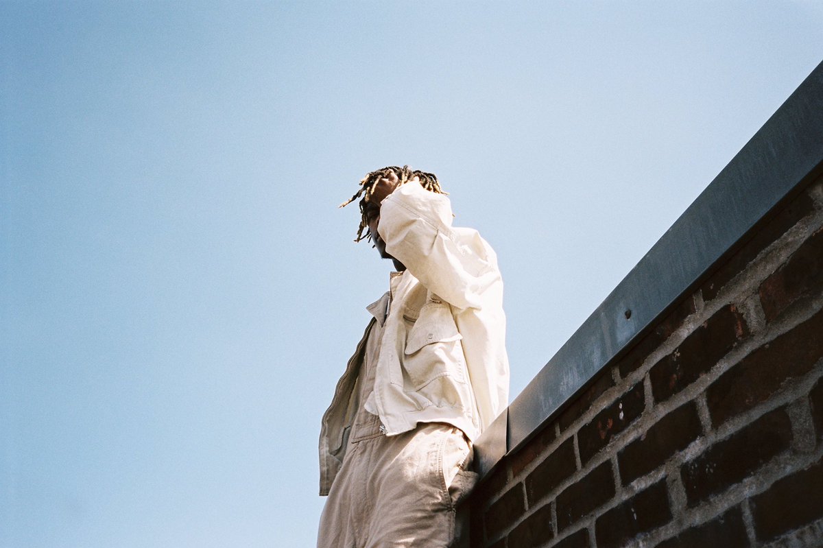souljaian's tweet photo. Look Out Below!
📷- @MartinMougeot https://t.co/8e875S2Nyc