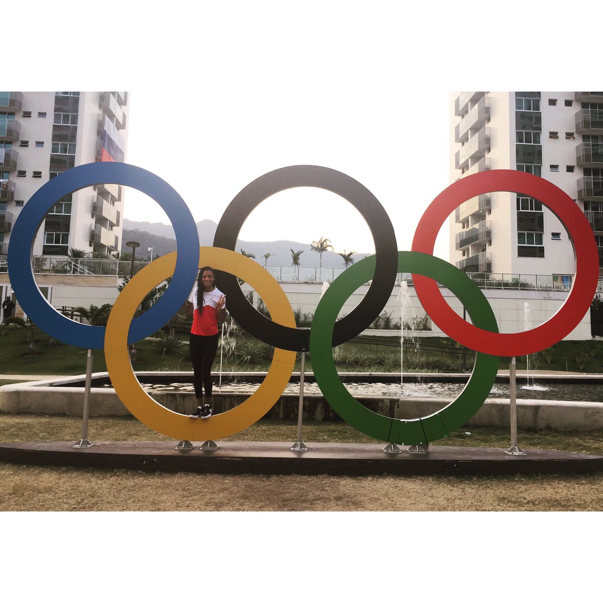 thiam_nafi's tweet photo. Hi ✌🏾️ https://t.co/b9VViQqT0y