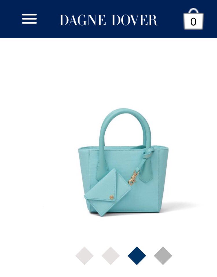 LovingCruising's tweet photo. @DagneDover - i am excited to get the Tiny tote, how much does it weigh? https://t.co/71LKAobXQM