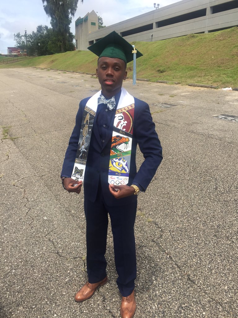 FSUAlphas's tweet photo. Party Hard, Stay Up Late; But Most of All We Graduate 🎓 #ΑΦΑ #BlackExcellence #FSUAlum #FAMUAlum #ΙΔ https://t.co/sfuzShkmts