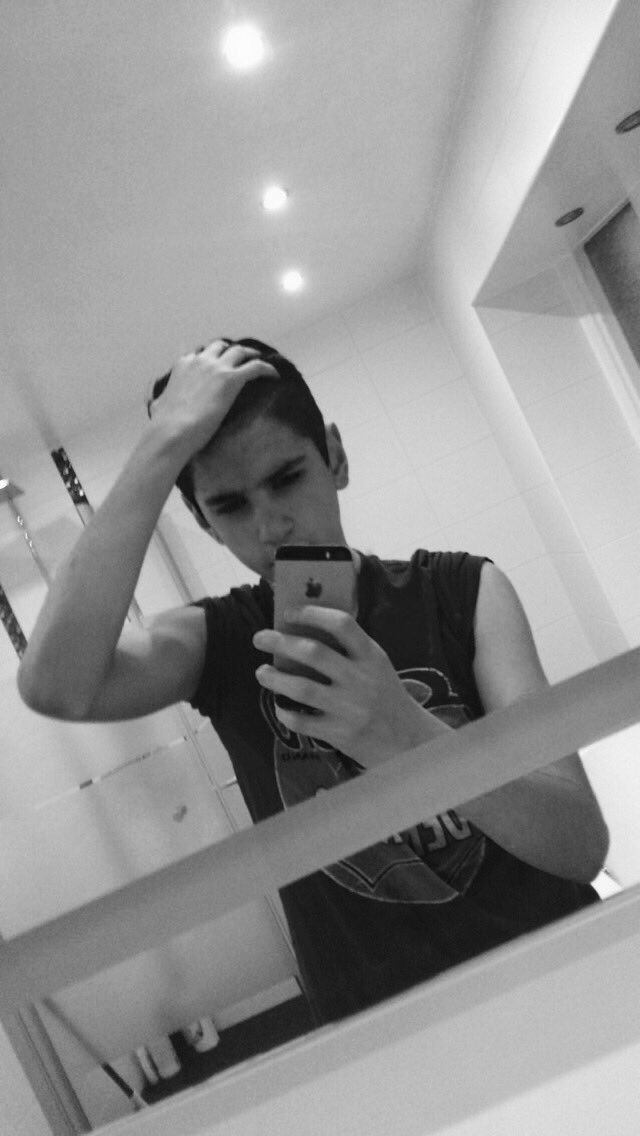 ToniZaxon's tweet photo. #topfansarebeautiful https://t.co/br26wZmfUp