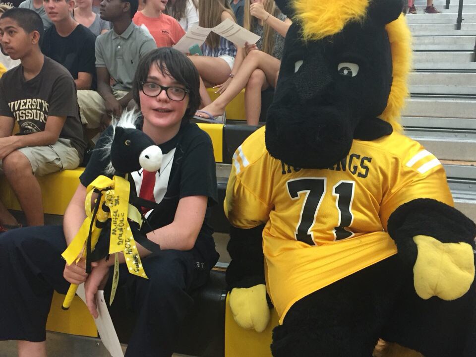 Marty the Mustang tweet media