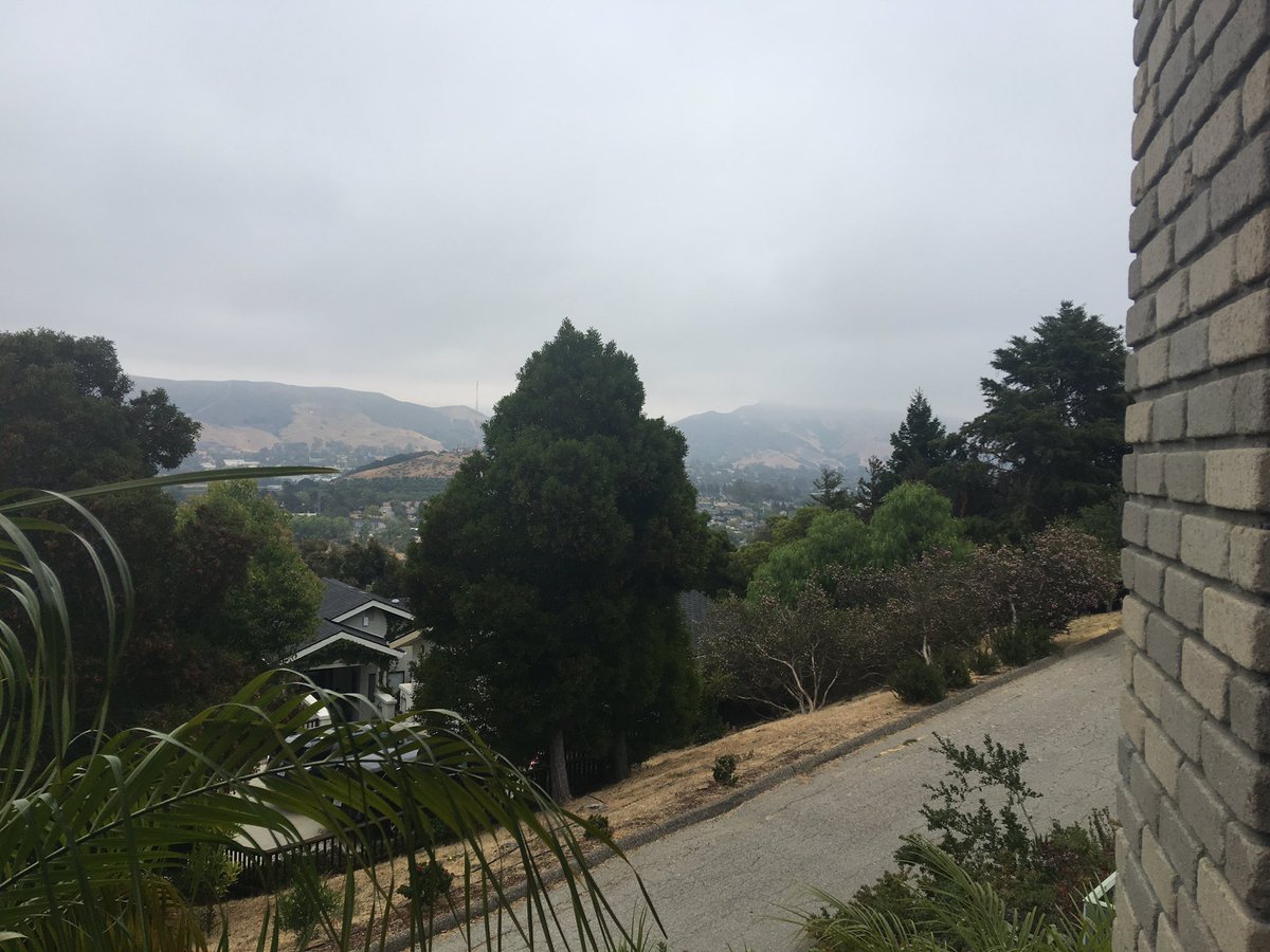 CLangley805's tweet photo. Mornings views... #SLOlife #homesales #slorealtor #805homes https://t.co/3do7DEbCxl