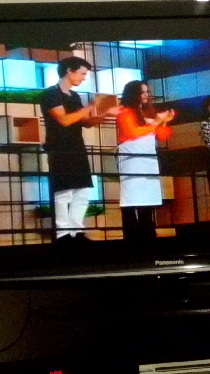vanessamariama's tweet photo. #MasterChefBR Aquele orgulho 👏❤ https://t.co/iXADaucXQm