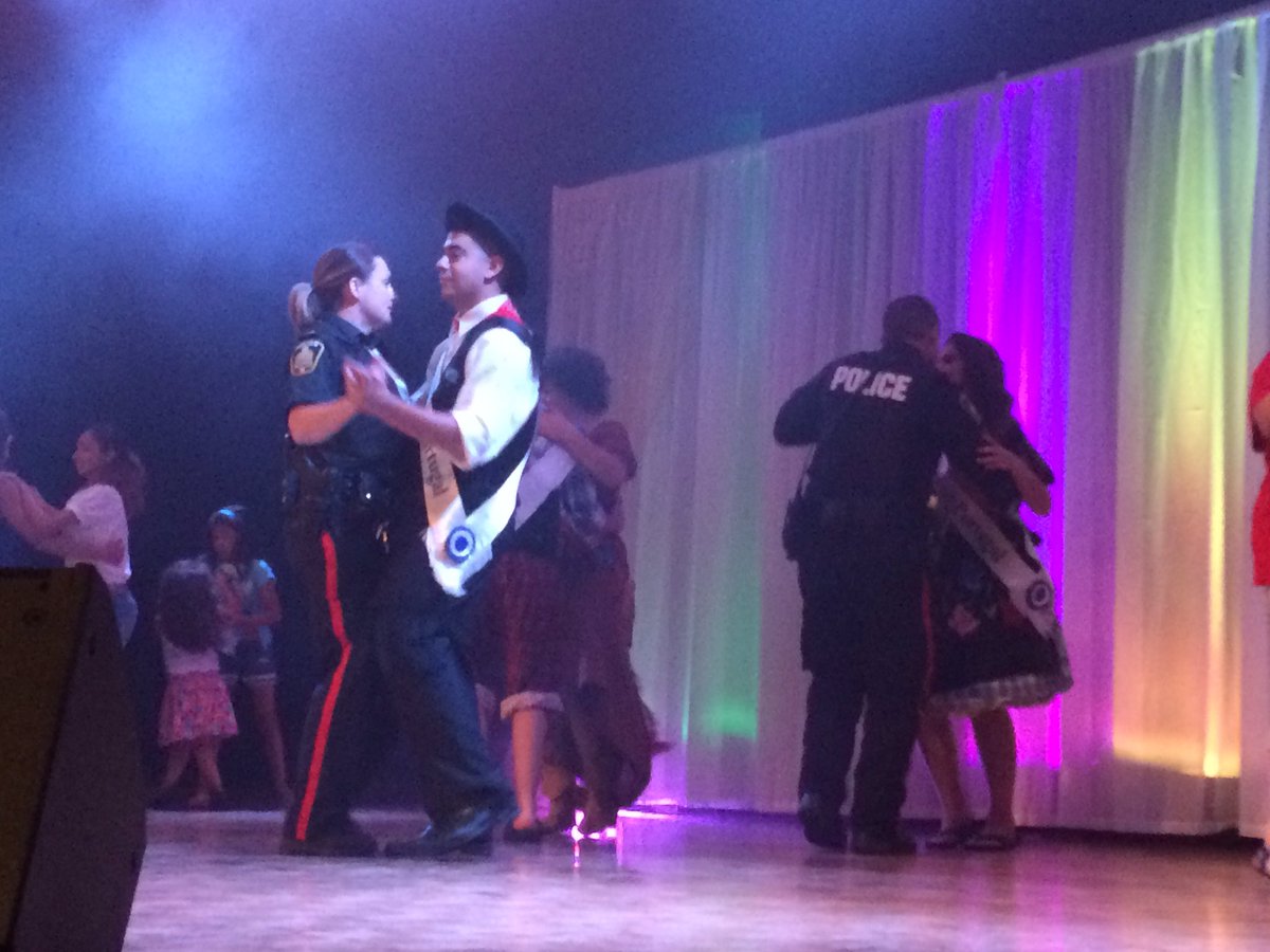 PortugalPav's tweet photo. Winnipeg's finest having a dance and some fun at the #PavilionofPortugal .@wpgpolice https://t.co/yt08CuCVHJ