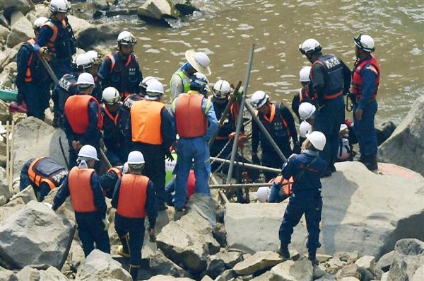 熊本地震の捜索で遺体発見 不明の大学生か