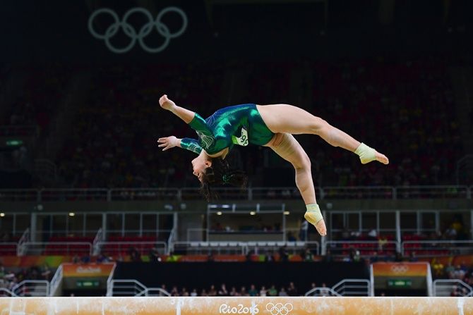 BODY SHAMING, even in the Olympics'; Mexico's Gymnast Isn't A Petite Little Asian Body Type Cpd7x9hW8AE8gsl