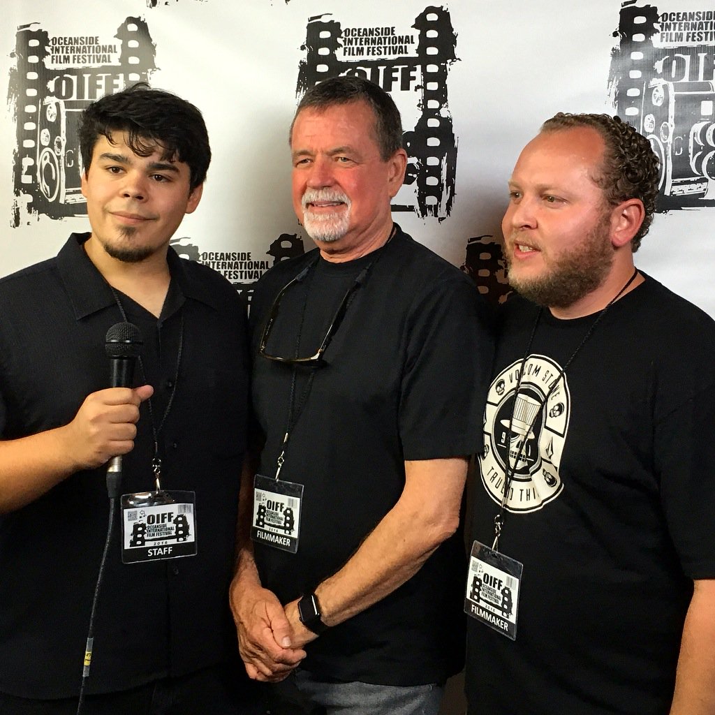 Committee Member <a href="/theSPORKguy/">Sterling Anno</a> Interviews the Filmmakers of "Dead Harvest" at the @SunshineBrooksT! <a href="/NAER_Info/">NAER</a> #OIFF