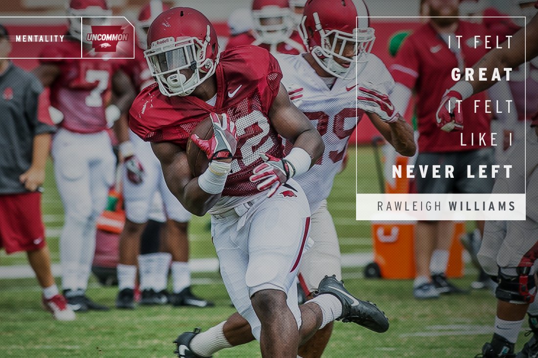 RazorbackFB's tweet photo. How'd @The3rdRawleigh feel getting into full pads today? ๐ช
#UncommonMentality https://t.co/pNFMH5KWXH