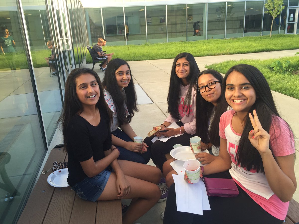 Freshman Social-Welcome Mustangs!