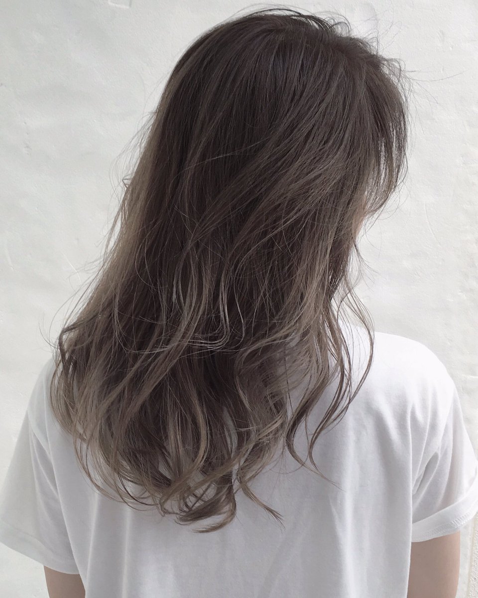 Grace By Afloat店長 ゴリ萩原 En Twitter スモーキーセピアグレージュ 8 ノ 赤みが一切入っておりません 外国人風なオシャレグレージュ グレージュ グラデーション