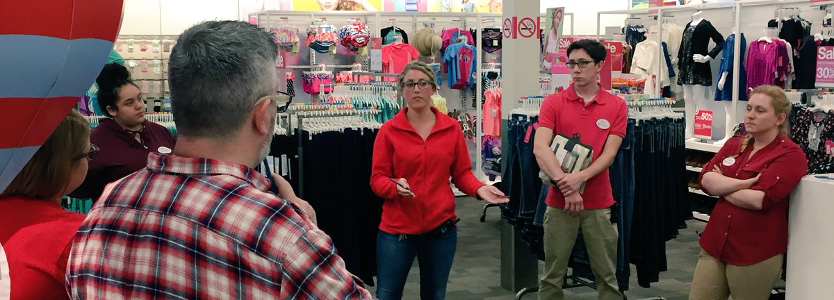 ETL AP Alyssa teaching &amp; training! #informativehuddles #bob&amp;Lisa <a href="/jennife25013526/">jennifer mayer</a> <a href="/whitekatie1/">Kate Schneider</a> <a href="/Adam_Reiter/">Arbitrum Now</a>