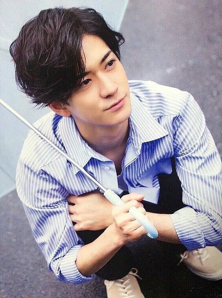 johnnys_1001's tweet photo. 裕翔くん
  Happy Birthday👑💗
ドラマもでてて大活躍！！
これからもJUMPのみんなと頑張ってください🌟🌟

#中島裕翔誕生日祭 https://t.co/1H7l6sxk3Z