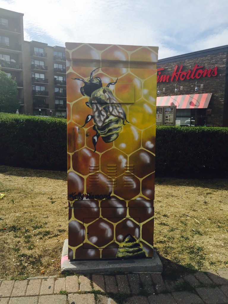 lildamax's tweet photo. Art in the city #Toronto #ArtAttack #KellyDiamond #DonMills #Lawrence ππΎ https://t.co/orTY3cfoHj