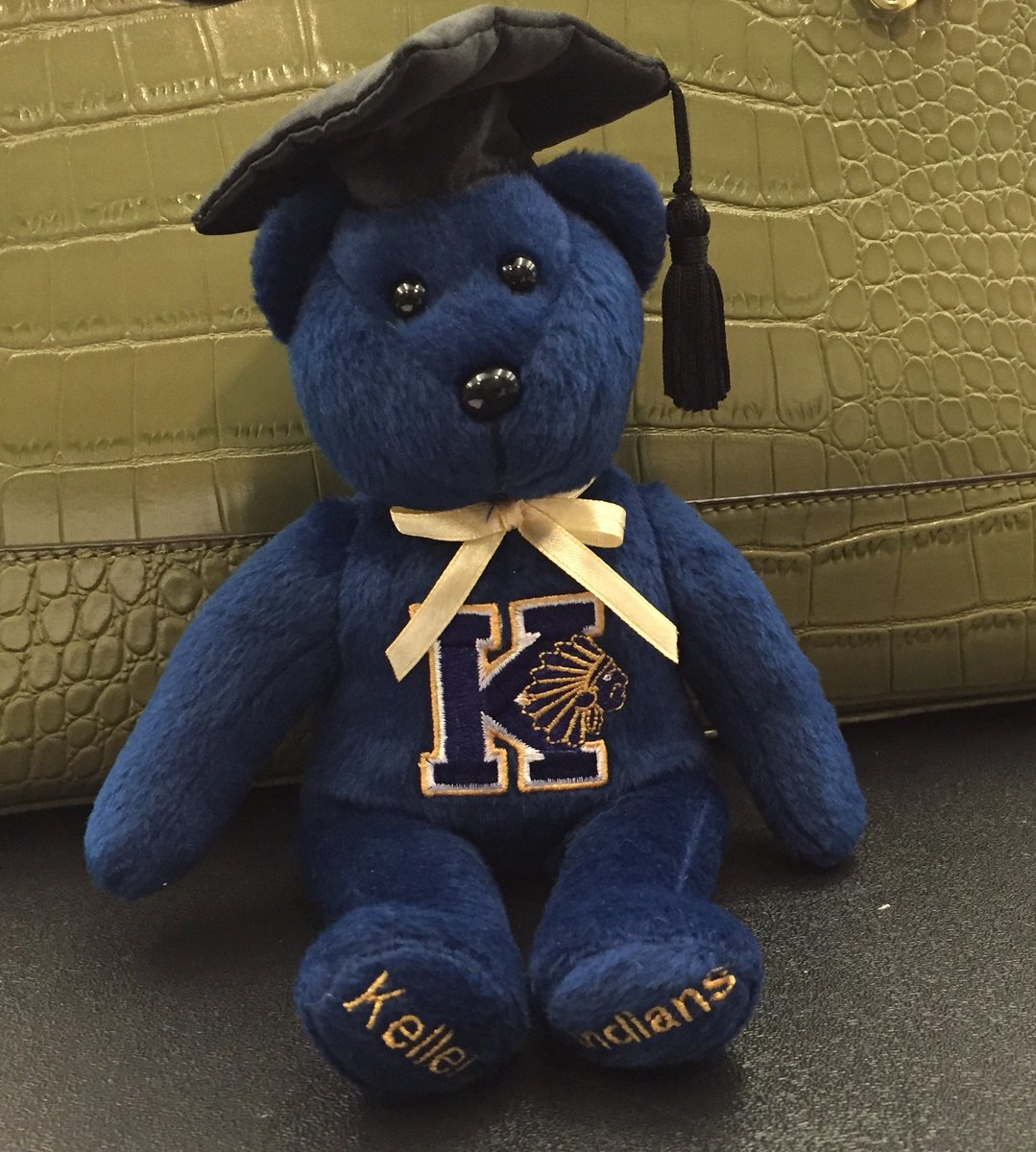 TJWoods2018's tweet image. KHS c/o 2017 Graduation Bear. Ask me how you can get one of these for your favorite senior.