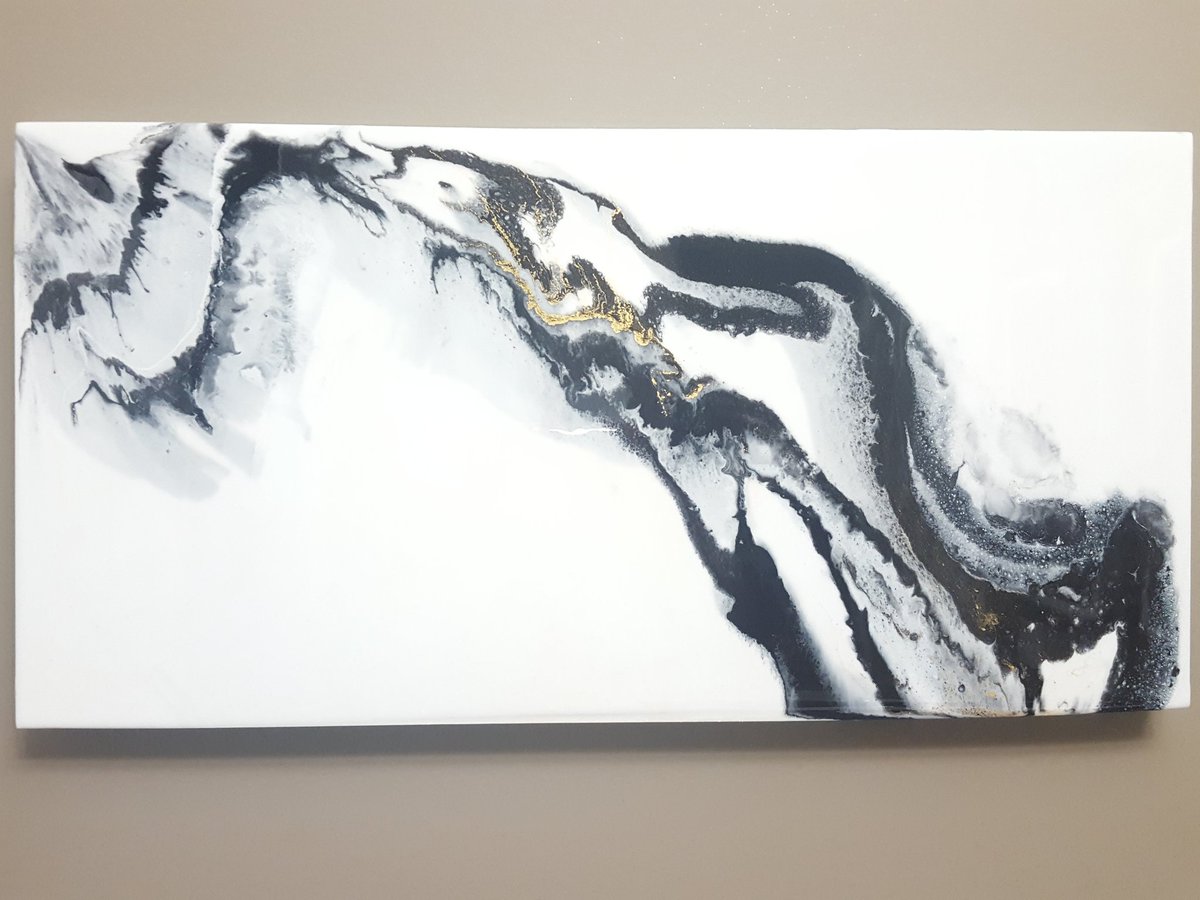 modernemulsions's tweet photo. Rotate the painting. Is it: Mountains? Elephant? A face?
#Art is not what you see, but what you make others see. https://t.co/KuoWD9oehK