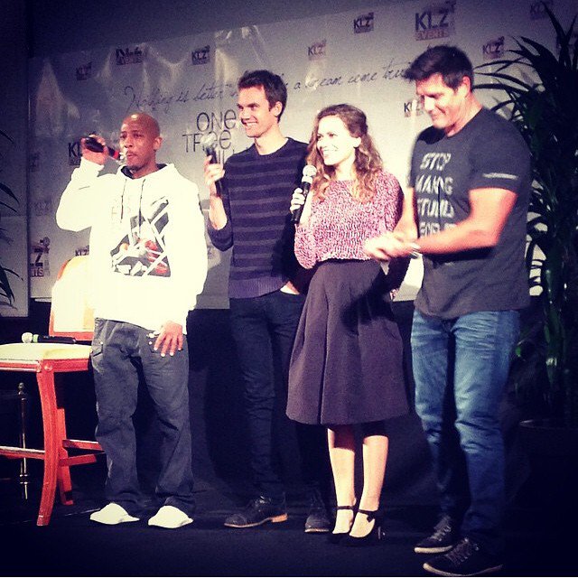 #OTHFanMeet na Itália (in Italy) via @klz_events #OTHFam #bethanyjoylenz #tylerhilton #PaulJohansson #AntwonTanner😍