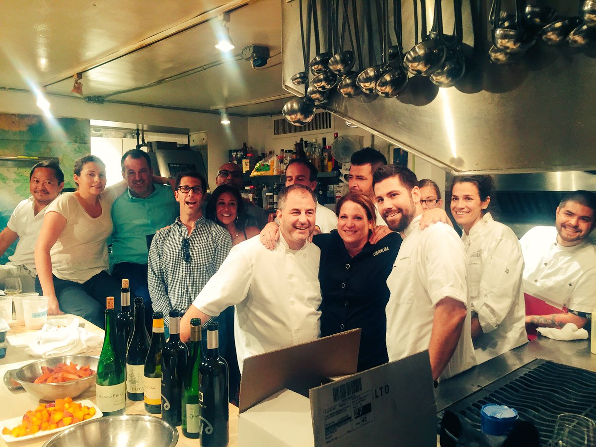 EventsDCChair's tweet photo. Thank you #rammys16 chefs @RAMWdc @beardfoundation @DCSportsCEO for an unforgettable #dc dining experience π΄π·π½ https://t.co/rvearMjwqz