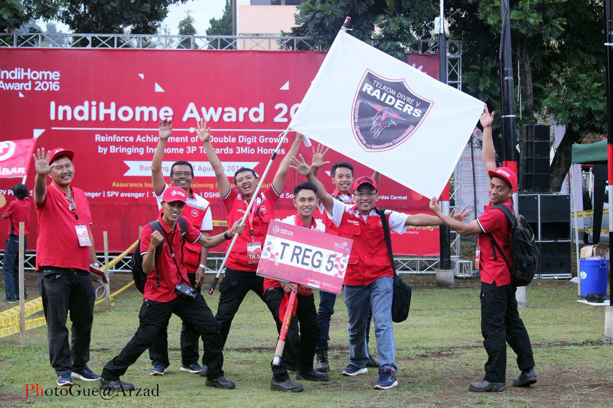 ROCTreg5's tweet photo. Semangat Juara TReg-5 @parwi66 @_funtastic5_ #TelkomFuntastic5 #ROCTREG5 #indihome5 https://t.co/Jg3j5o5v7i