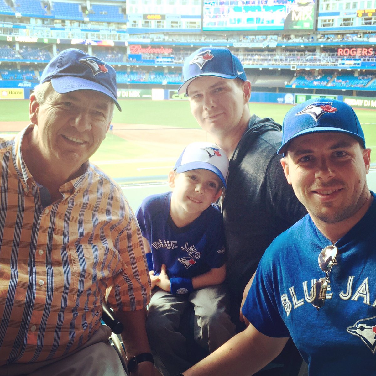 MikeBardsley's tweet photo. Nothing better than getting all the boys to the ballpark to watch the Jays #TDTuesday @BlueJays https://t.co/UaY3EKV2i2
