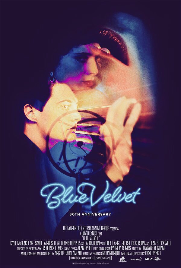 AlexVoiceJoyce's tweet photo. #bluevelvet30thanniversary #DavidLynch #Septemberanniversaryscreenings #clockonthewall #ear https://t.co/GTS8q4MJXX