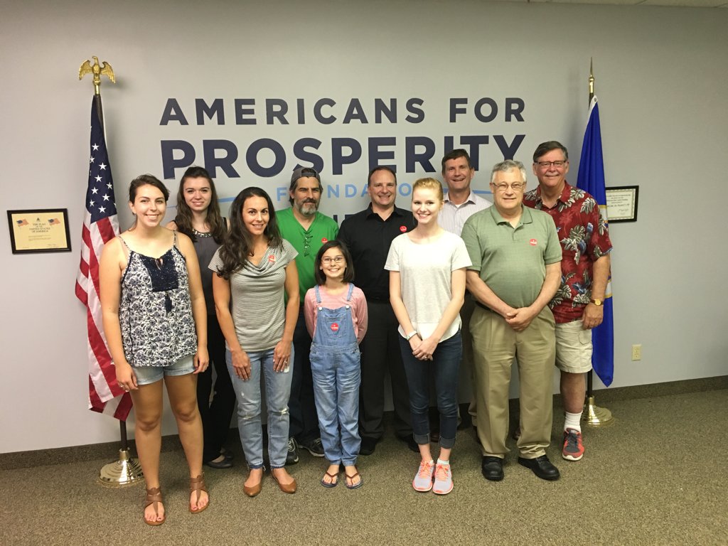 GLATraining's tweet photo. Congratulations to the newest group of #GLATraining Level 1 graduates in Minnesota! #LearnToLead https://t.co/AVRb3IVN7J