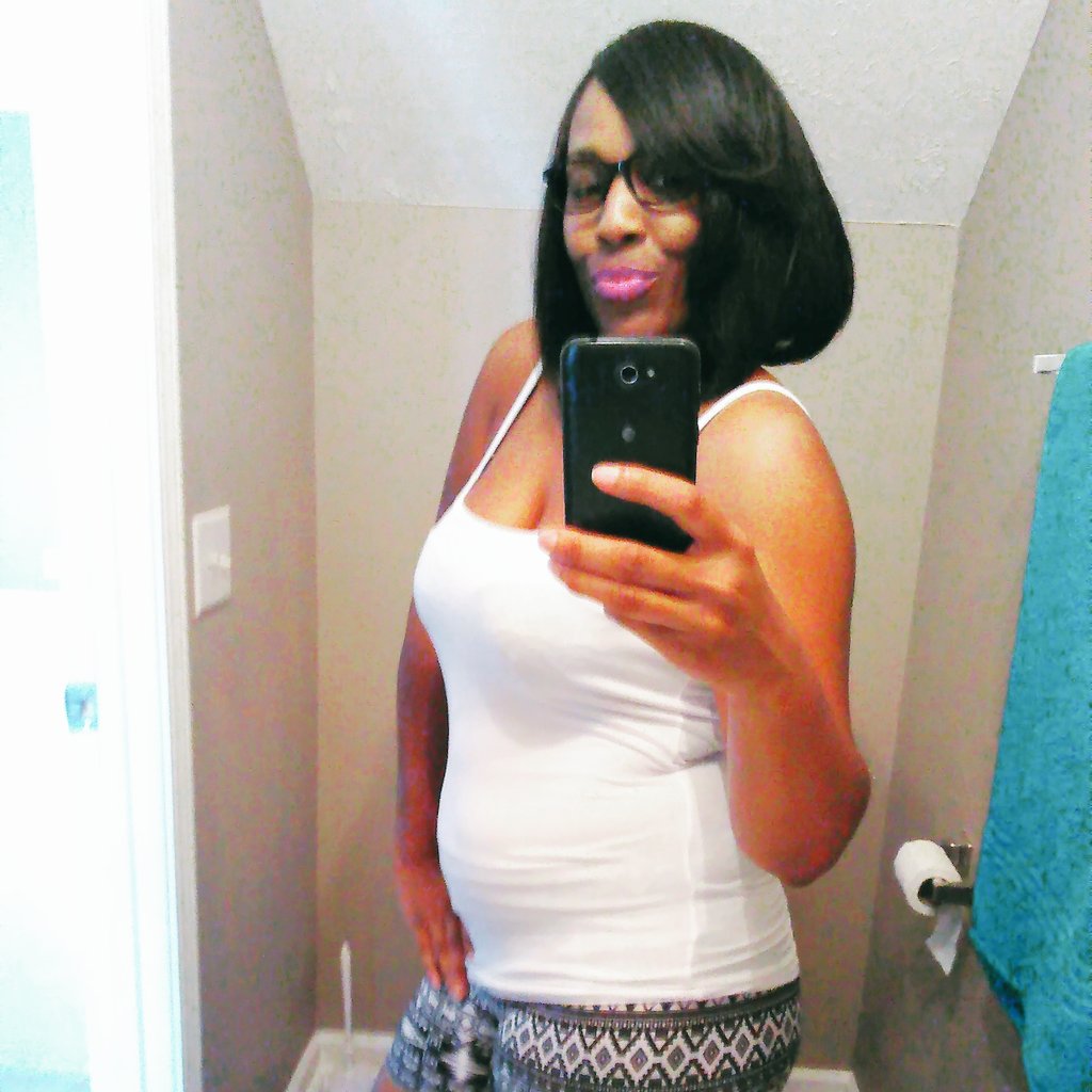 27blonde's tweet photo. Too thick https://t.co/Bbb3BU6VNc