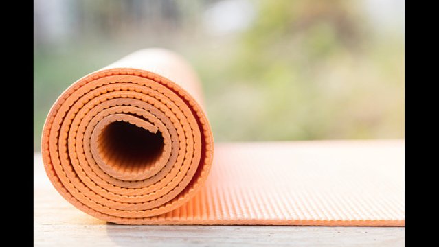 IIYAyoga's tweet photo. Is yoga the secret weapon for Olympic athletes? https://t.co/XGgJic7vd2 https://t.co/40JIyYk5SI