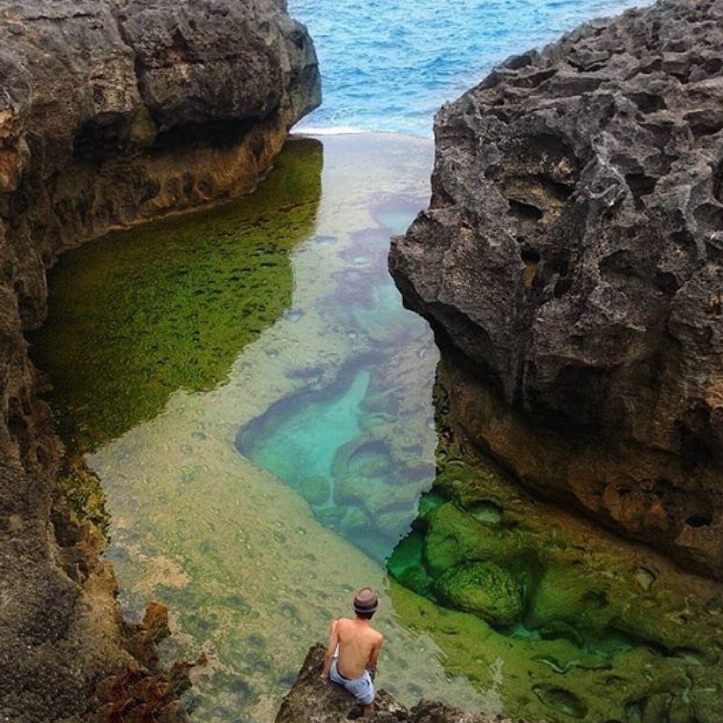 TotallyBali's tweet photo. Can't get enough of #AngelsBillabong? Have you ever been there? 📸: maimelali #totallybali #baliholiday #bali https://t.co/yZUmf9lXg4
