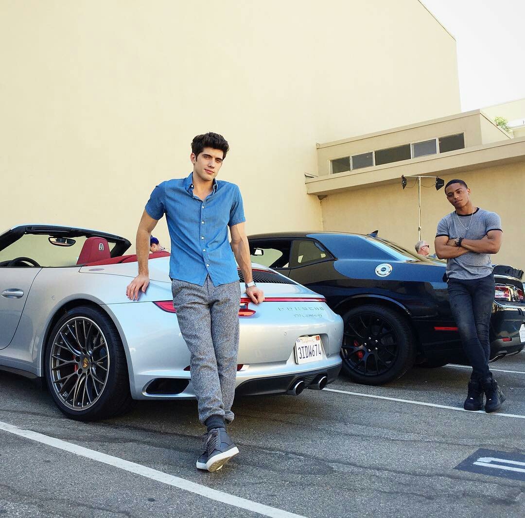 FamousinLove_TV's tweet photo. Carter #RainerDevon & Keith #JordanWilder "Meet the Whips" #FamousInLove #BTS 1x04 #Day2 (π· @CarterJenkins) https://t.co/mQeXXM7qne