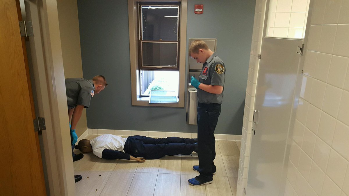 Explorerpost613's tweet image. Crime scene scenario
