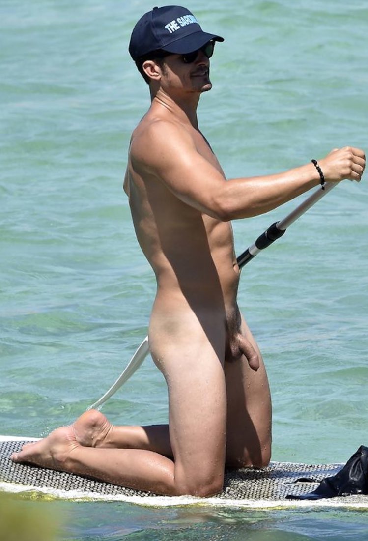 bulgesightings's tweet photo. Orlando Bloom nude https://t.co/wSzNdJk8Re