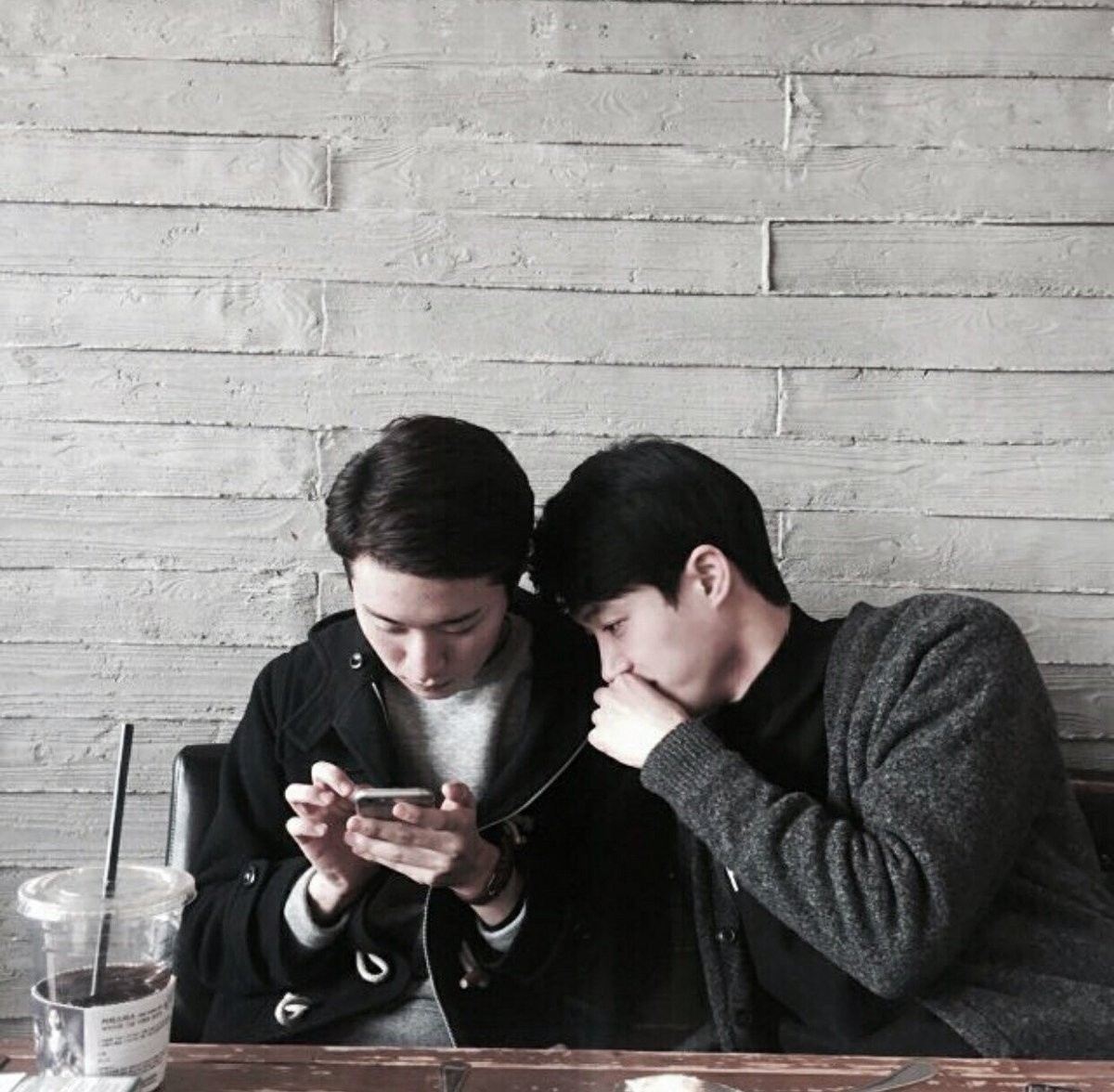 youngjae with a boyfriend 🎥