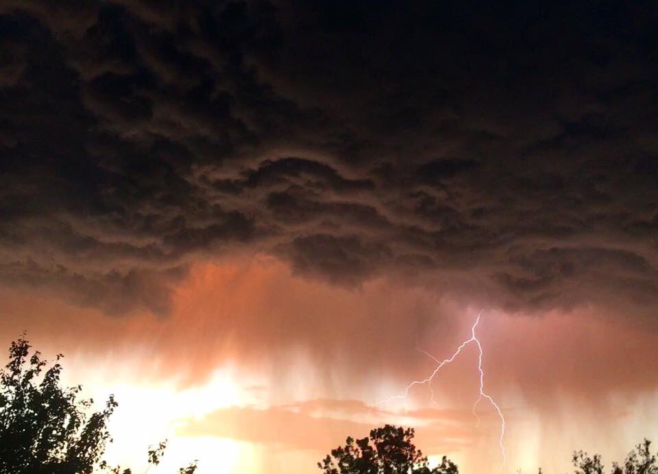 Rapunzel_doe's tweet photo. The storm today https://t.co/Uc69YwgpNx