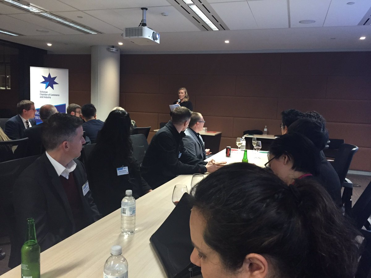 broadspringpam's tweet photo. #vcpff @vicchamber Speed Networking about to begin. Fast Forward. Great connections https://t.co/4jl0kuD3EH
