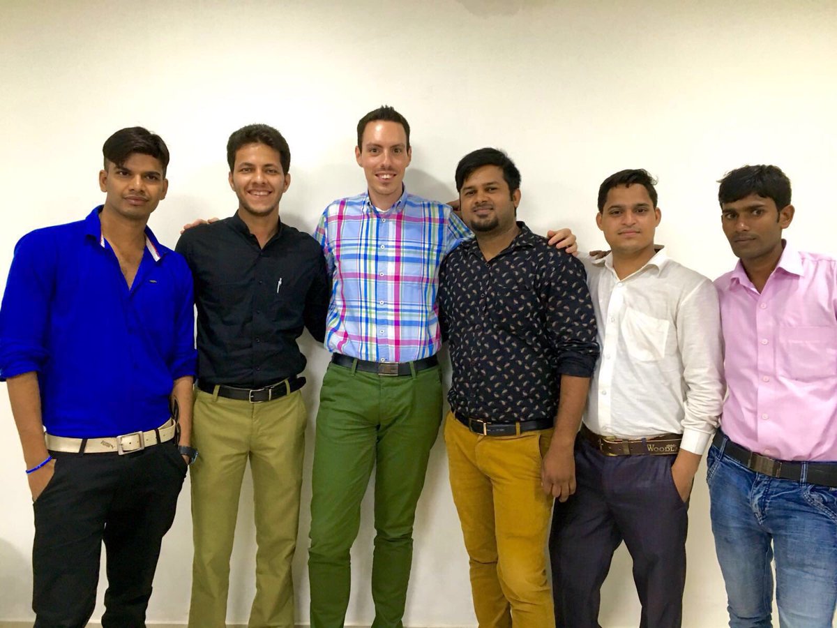 HoffmannMethod's tweet photo. El equipo sociosanitario que recibe formación en #NewDelhi en el #MetodoHoffmann https://t.co/6Rg1ehvp1i