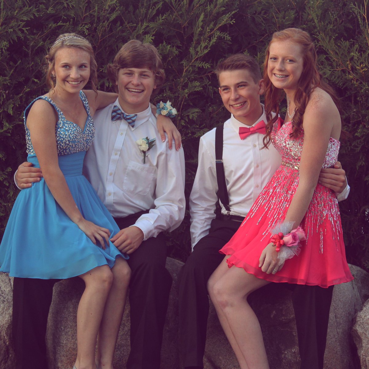 MaxNright's tweet photo. Happy birthday hope your day is great!!🎉 https://t.co/jJjnoHkrZS