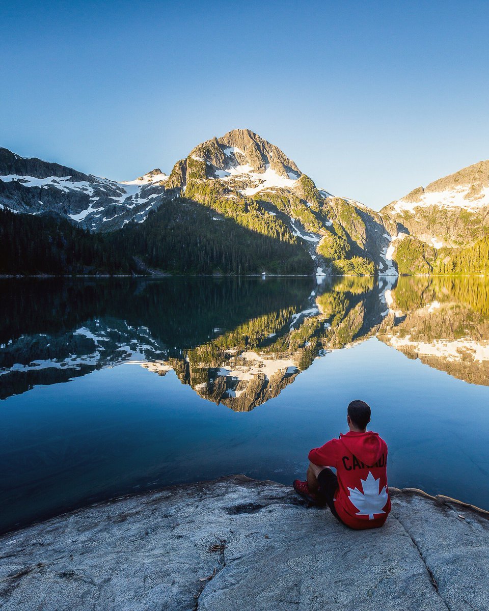 CalSnape's tweet photo. Cheering on team Canada from the BC wilderness in my @hudsonsbay hoody! #WeWereMadeForThis #HBpartner https://t.co/Xh0zdBI4cj