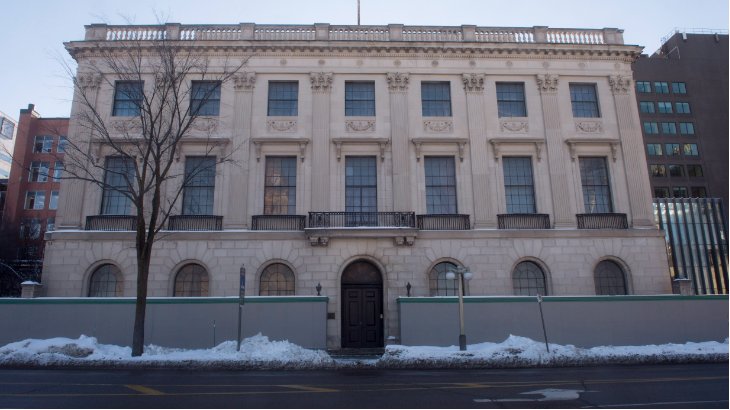 macleans's tweet image. Harper scrapped plans for a national portrait gallery. Will Trudeau revive it? ow.ly/nOjK3035hqP