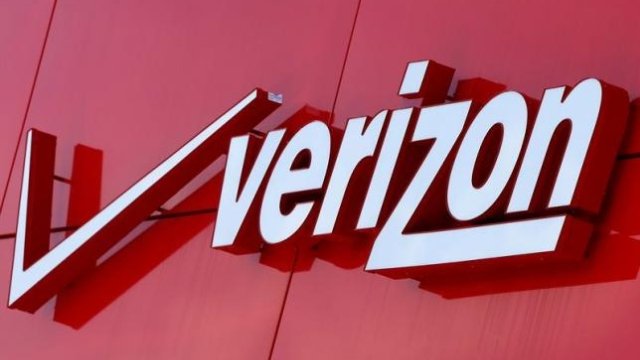 ChalkAndCarrots's tweet image. #Verizon&apos;s #Telogis and #Fleetmatic #acquisitions hint at more #deals in #Automotive tech. buff.ly/2aUfPCw…