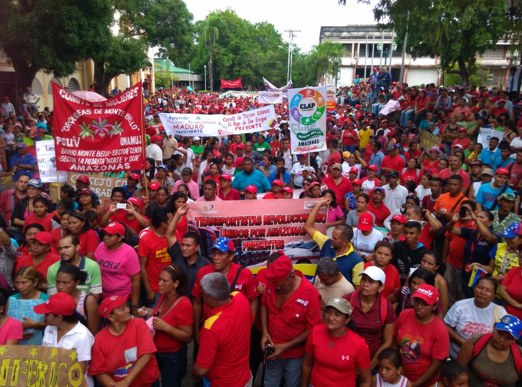 JeffersonCamejo's tweet photo. AMAZONAS. Contundente Marcha de Pueblos Indígenas en Apoyo al Presidente @NicolasMaduro @dcabellor @HectoRodriguez https://t.co/O32SB3yfoX