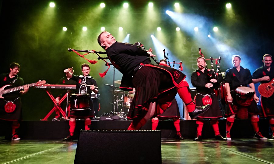 WhatsOnShrops's tweet photo. THIS FRIDAY! 
Can't wait for the fantastic @chillipipers LIVE at @ShrewsFlowerShw 🌻
> https://t.co/UV0EkgwByI https://t.co/cnvW640jbP