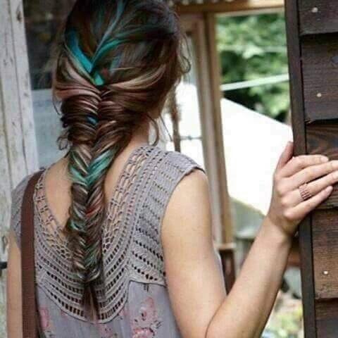 في لحظة نحاول ان ننسي من نحب
لكن هناك اشخاص حتي النسيان 
يرفض نسيانهم
#وحش_الغربية_للدعم
#قروب_بوح_الدانة