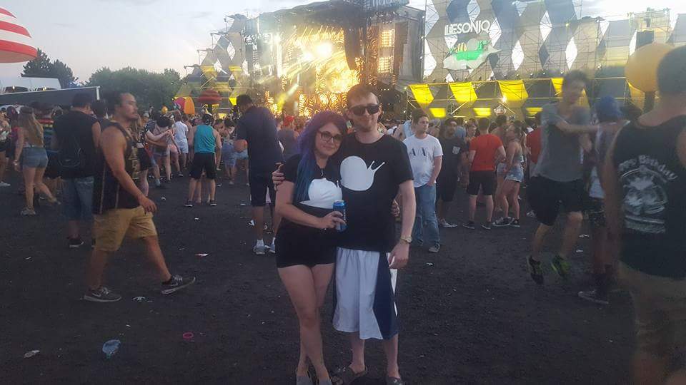 DuvalMyriam33's tweet photo. @snailmusic #3timeseinghim été. #dubstep #lovethisguy #ravecouple #ILESONIQ2016 #bestweekendever #bringmeback https://t.co/44oo8xvZGw