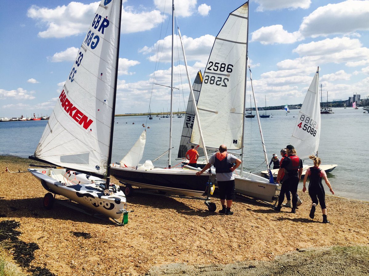 wilsoniansc's tweet photo. @wilsoniansc Want to try sailing, have a go, Saturday adult skimmers starts 1pm #Sailing #RYAsoutheast #kentsport https://t.co/ZOiz6X2NNn